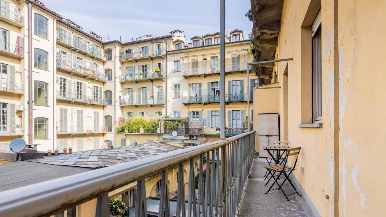 Porta Nuova Centro Elegante Suite Con Wifi Турин Экстерьер фото